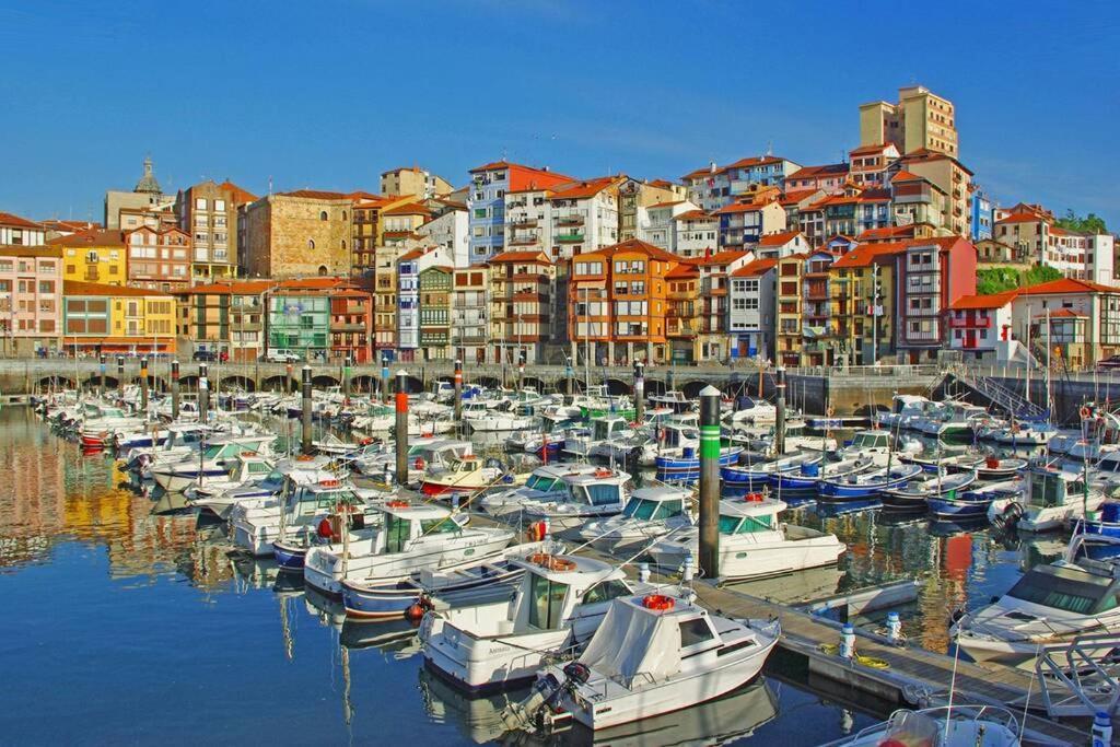 Apartamento con encanto ZIRIMIRI Bermeo Exterior foto