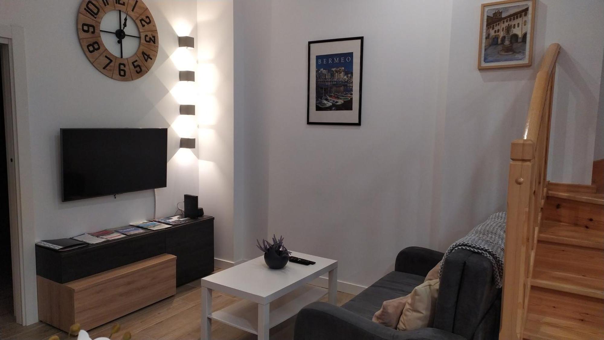 Apartamento con encanto ZIRIMIRI Bermeo Exterior foto